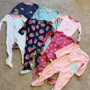 Bundle of 8 footed pajamas